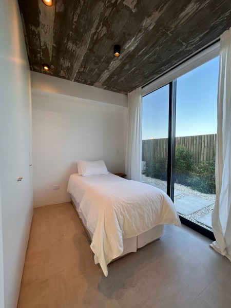 Casa moderna a estrenar en Mas Jose Ignacio